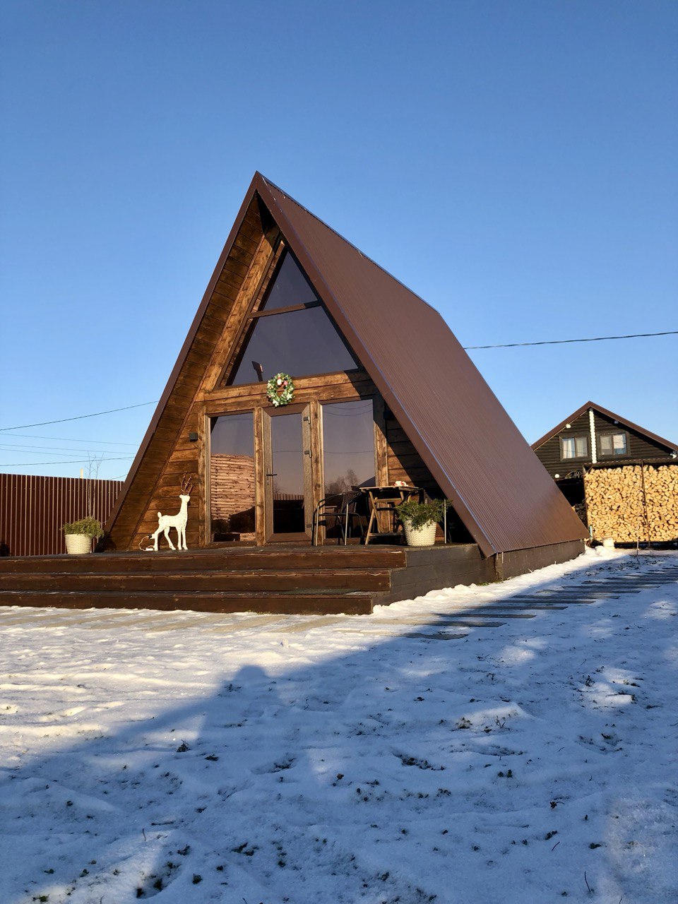 A-FRAME 1